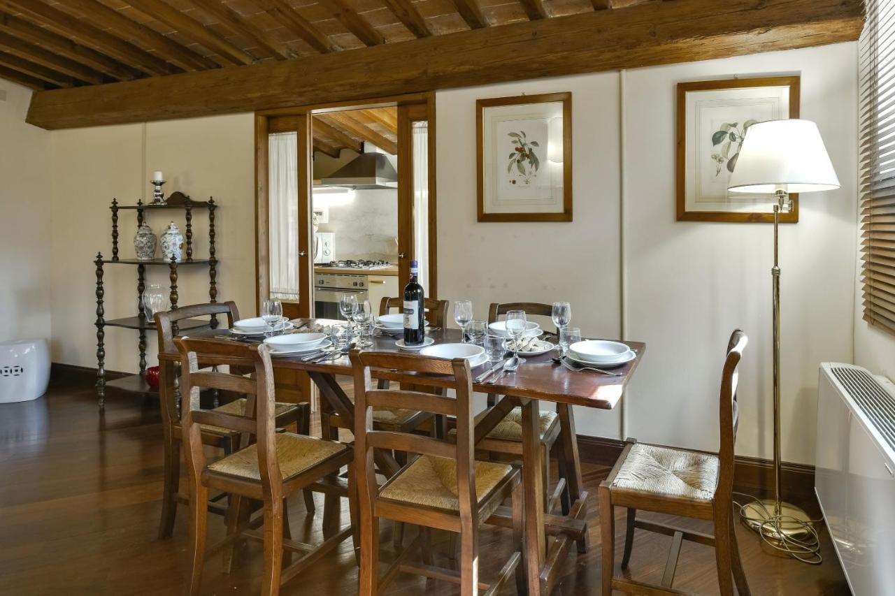 Buonarroti Big Apartment With Terrace In Oltrarno فلورنس المظهر الخارجي الصورة