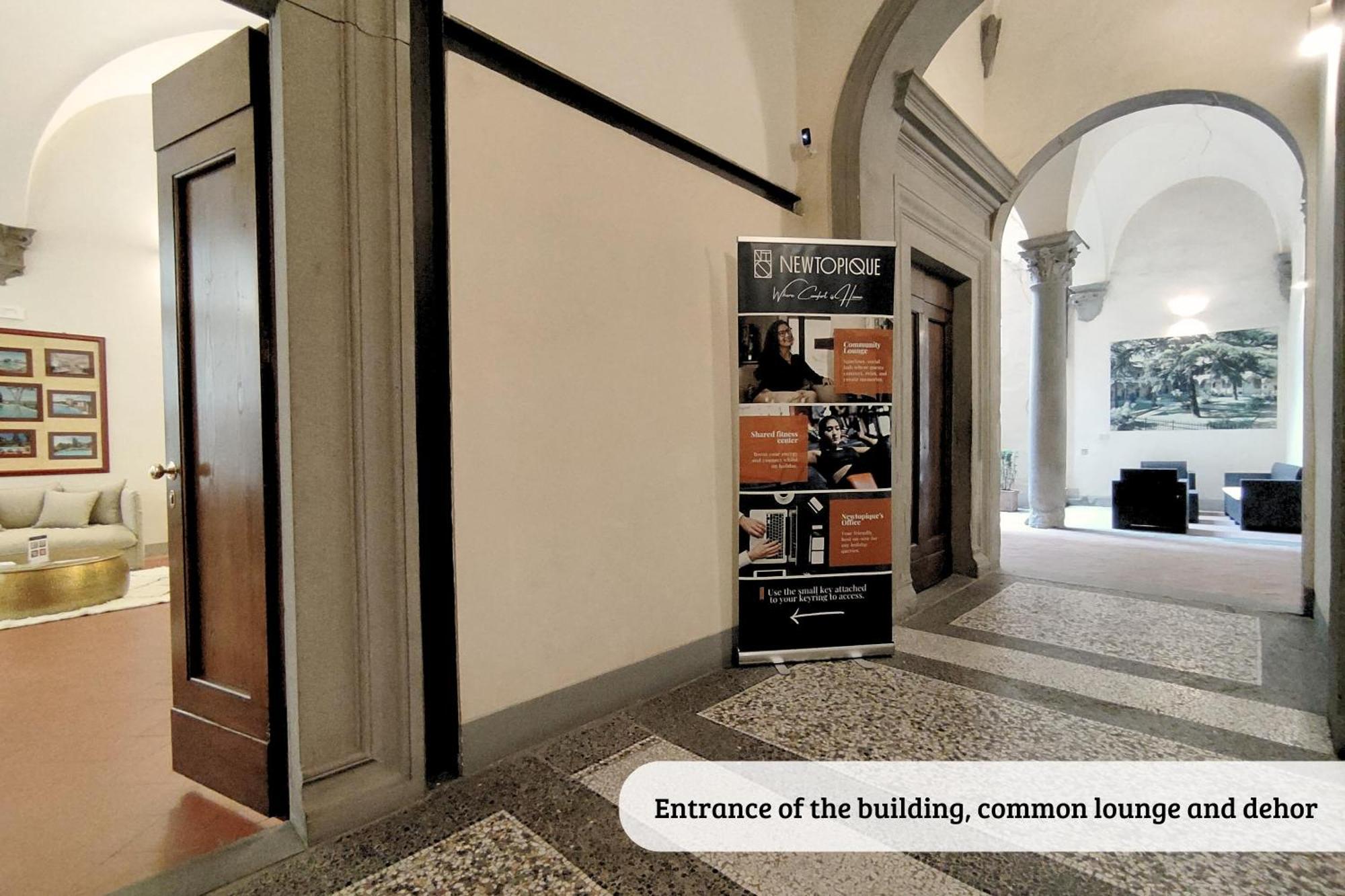 Buonarroti Big Apartment With Terrace In Oltrarno فلورنس المظهر الخارجي الصورة